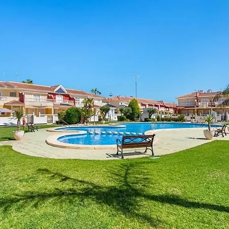 Casa Miro * سيوداد كيسادا